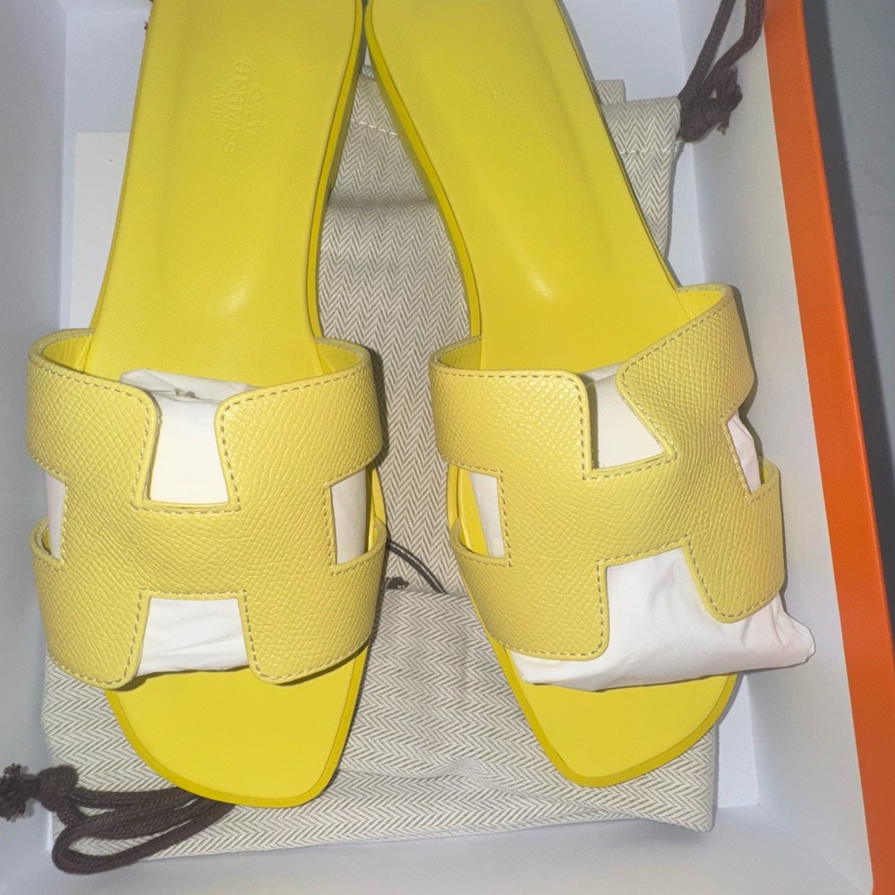 Hermes Oran Bright Yellow Women's Sandals